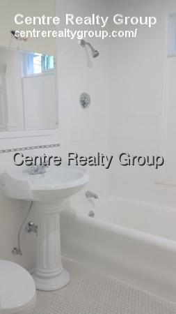 70 Oak Square Ave, Brighton