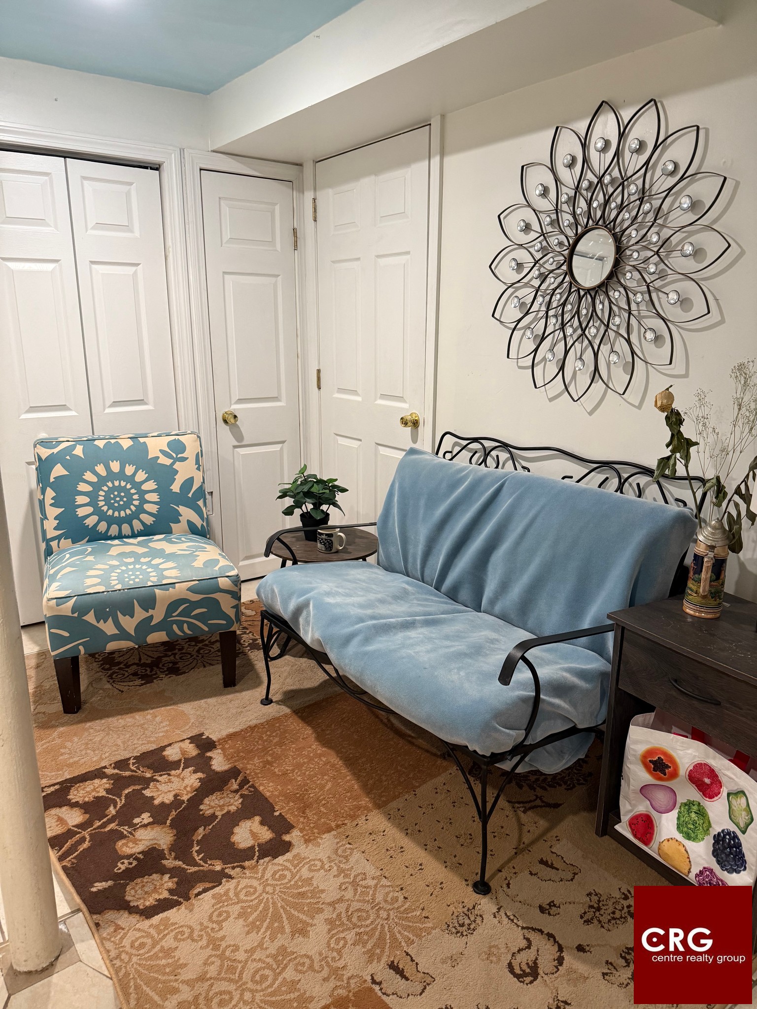 Photos of apartment on Westbourne Ter.,Brookline MA 02446