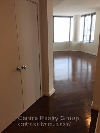 660 Washington St, Chinatown