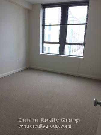 660 Washington St, Chinatown