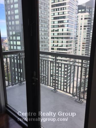 660 Washington St, Chinatown