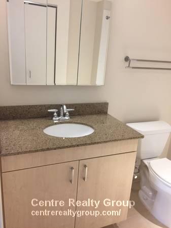 660 Washington St, Chinatown