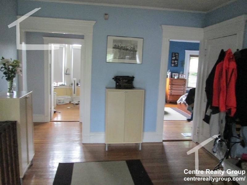 141 Fuller St, Coolidge Corner