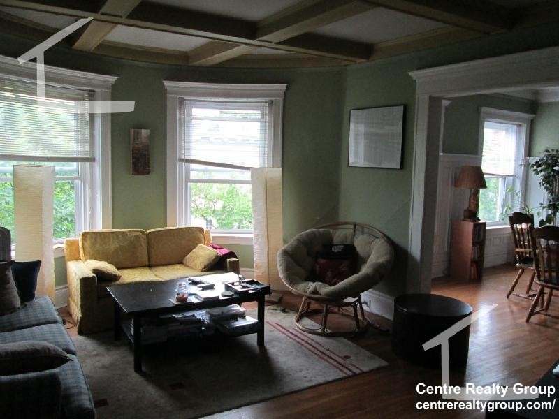 141 Fuller St, Coolidge Corner