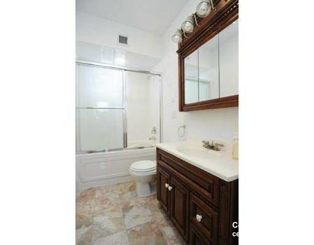 200 Hyde Park Ave, Jamaica Plain