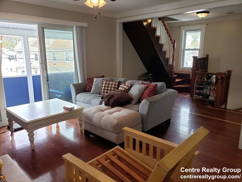 3 bed, 2 bath apartment for rent at 68 Orchard St Unit 2, Medford — photo 4 of 17