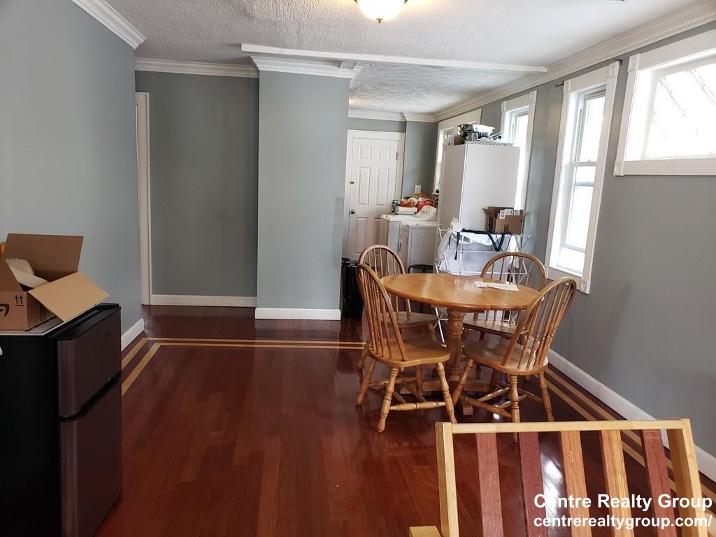 3 bed, 2 bath apartment for rent at 68 Orchard St Unit 2, Medford — photo 6 of 17