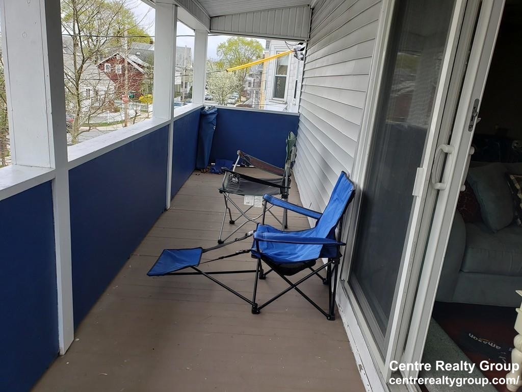 3 bed, 2 bath apartment for rent at 68 Orchard St Unit 2, Medford — photo 11 of 17