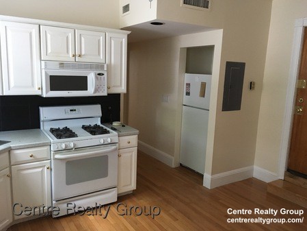 12 Dean Rd, Brookline