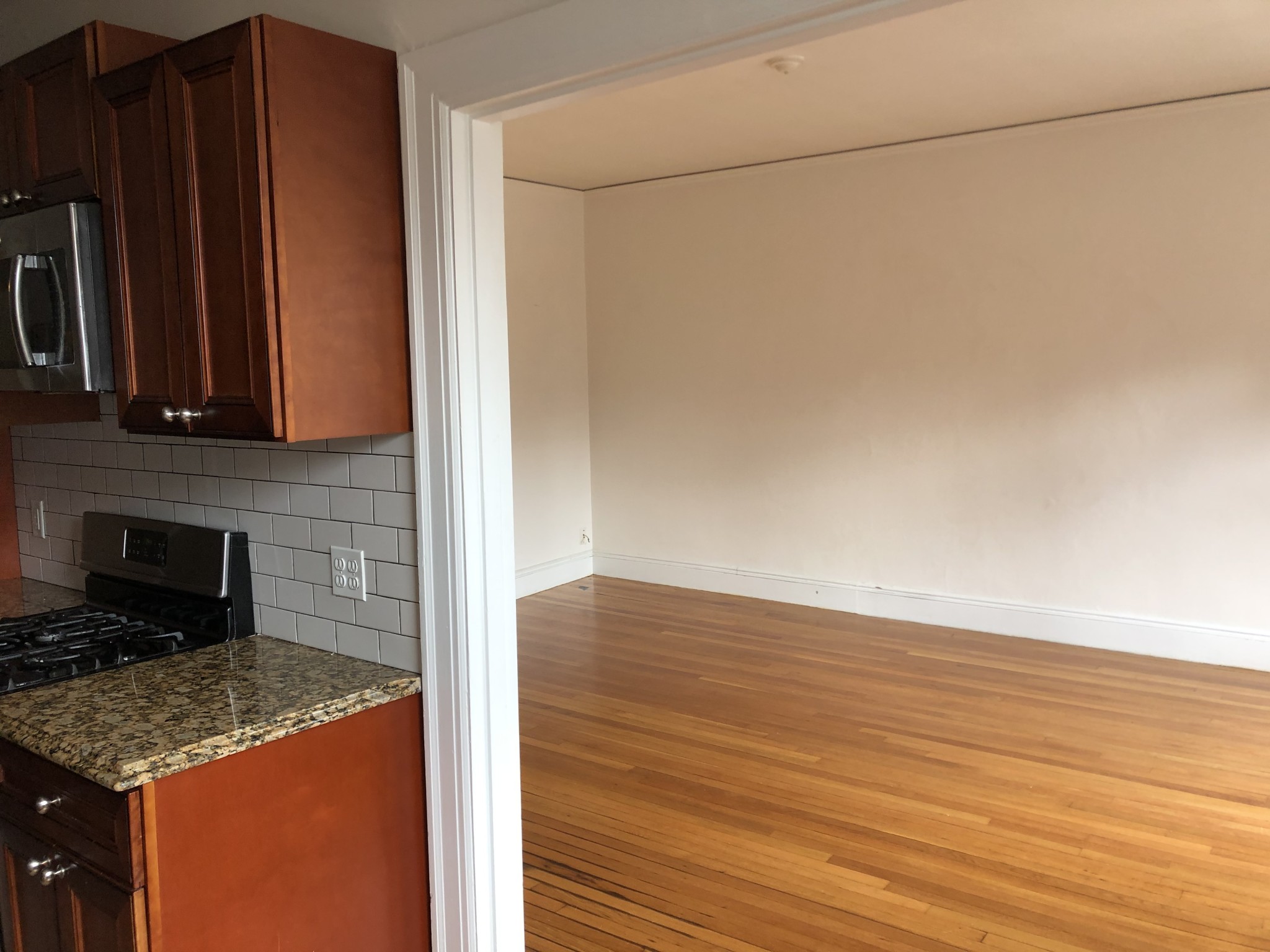 1 bed, 1 bath apartment for rent at 6 Marlborough St Unit 5B, Back Bay — photo 2 of 6