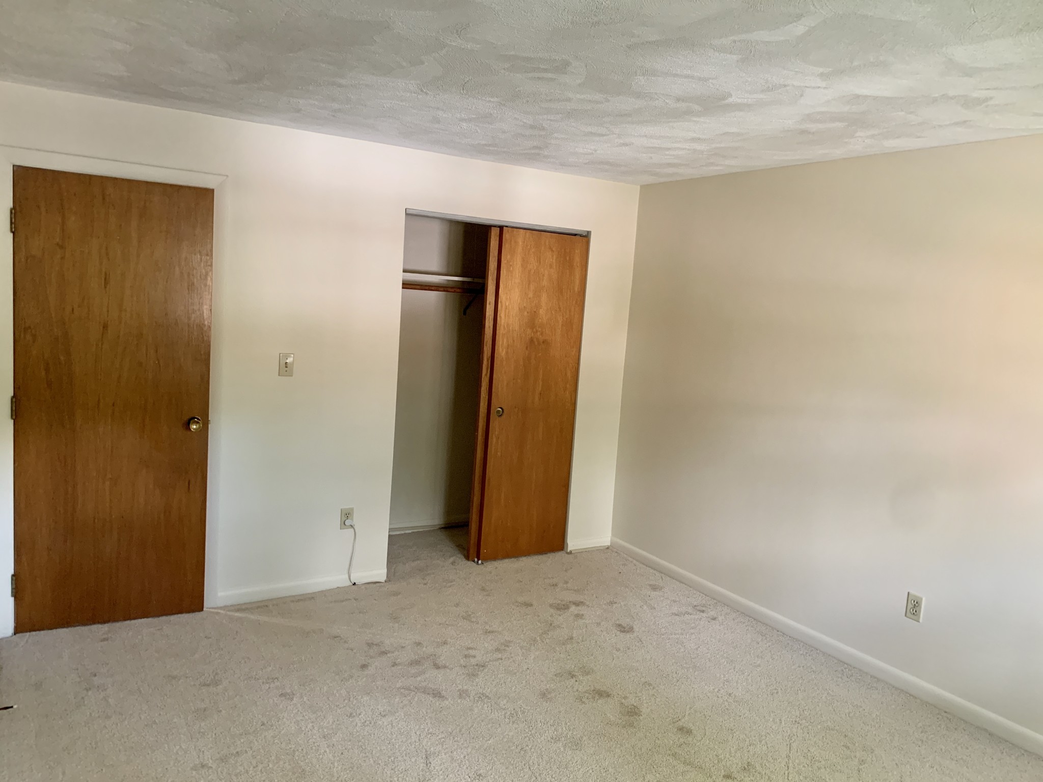 Photos of apartment on Lexington St.,Newton MA 02466