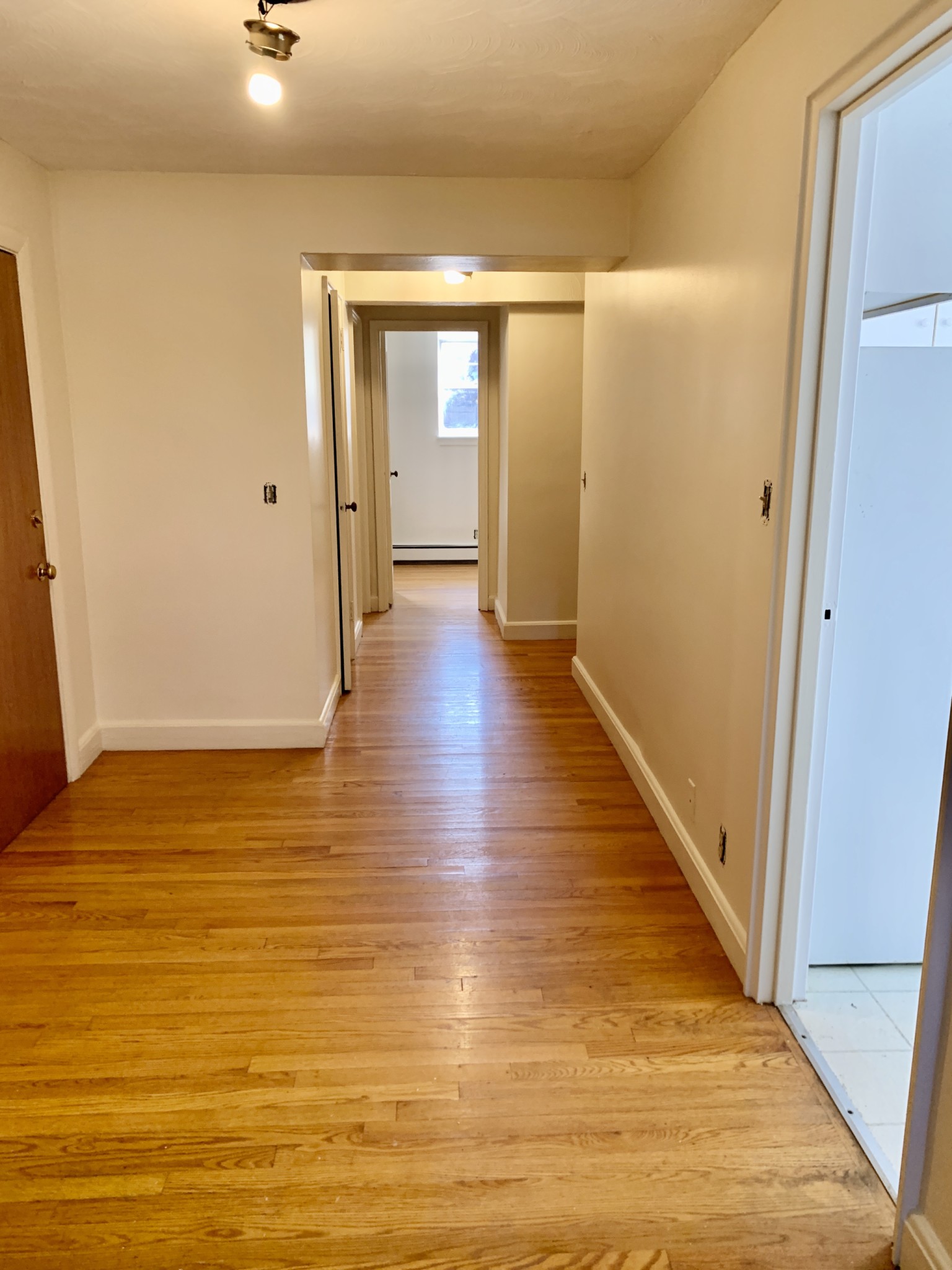 182 Church St, Newtonville