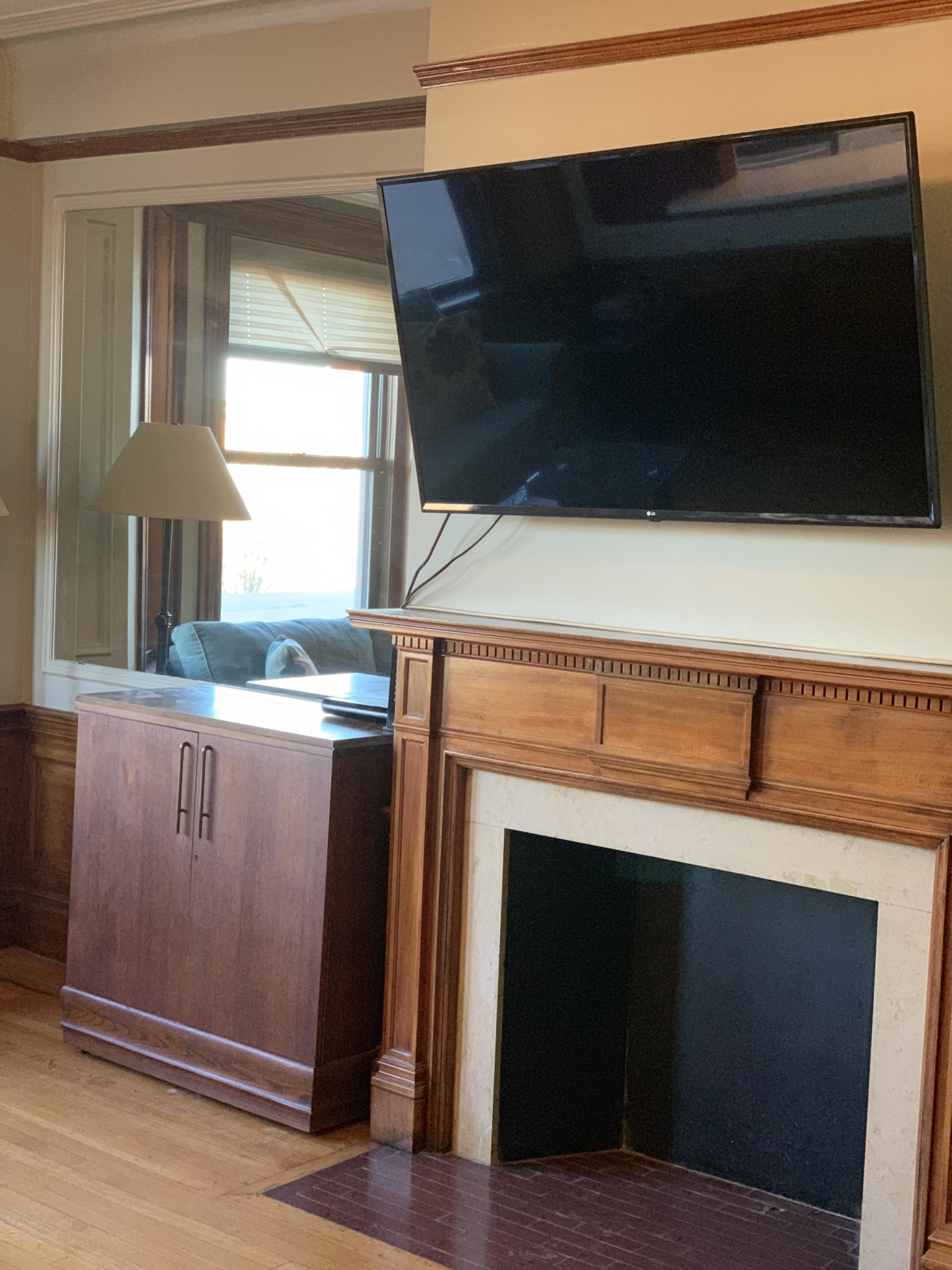 1 bed, 1 bath apartment for rent at 464 Commonwealth Ave Unit 54, Back Bay — photo 2 of 23