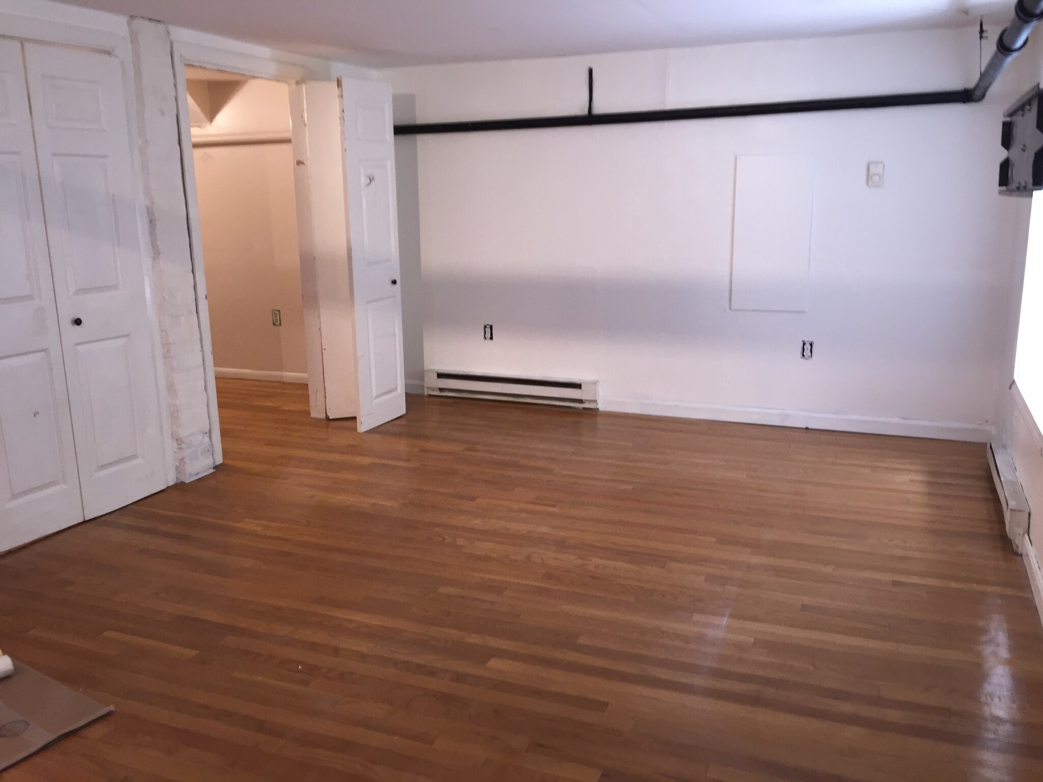 686 Parker St, Mission Hill