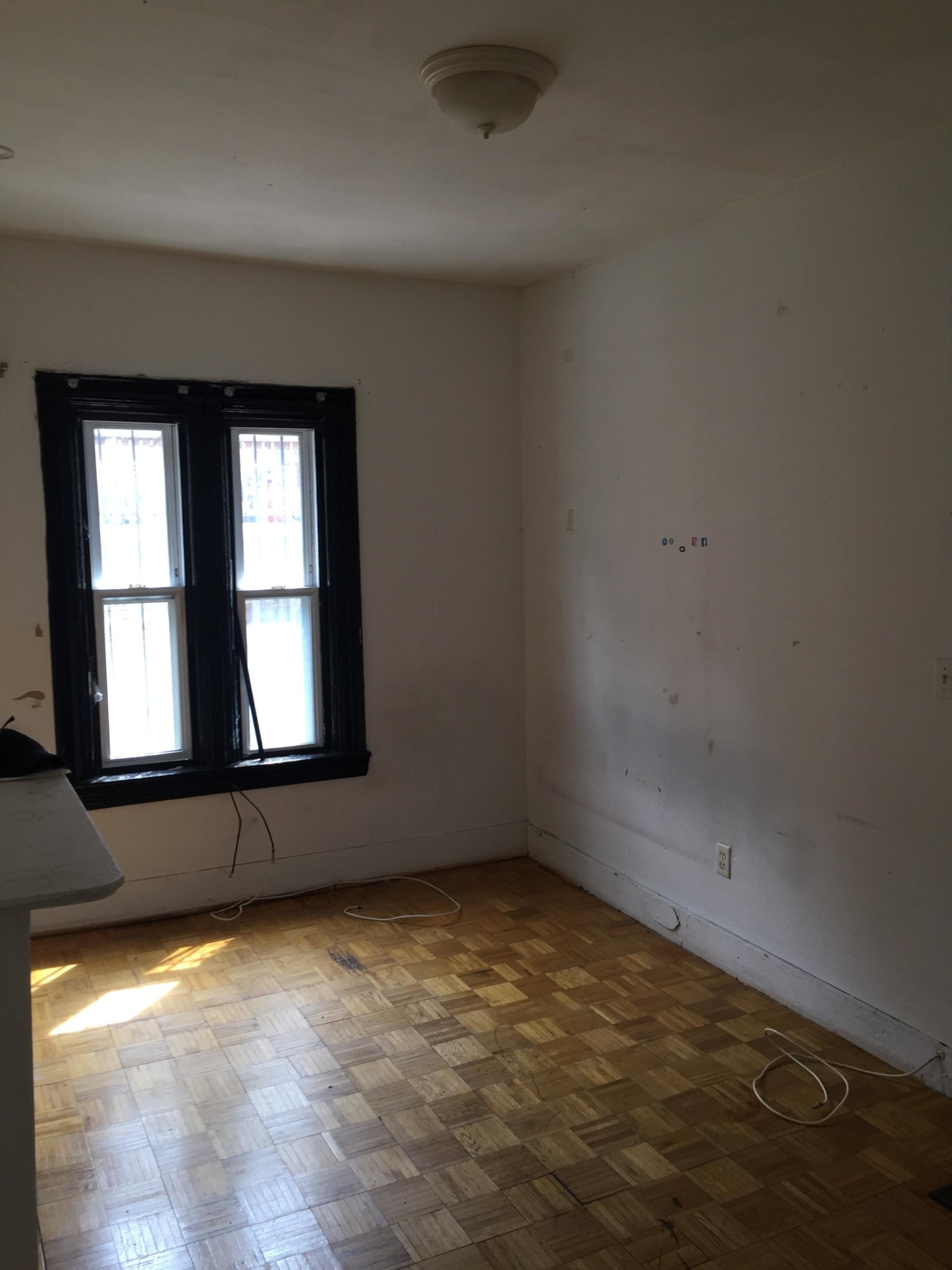 6 Sewall St, Mission Hill