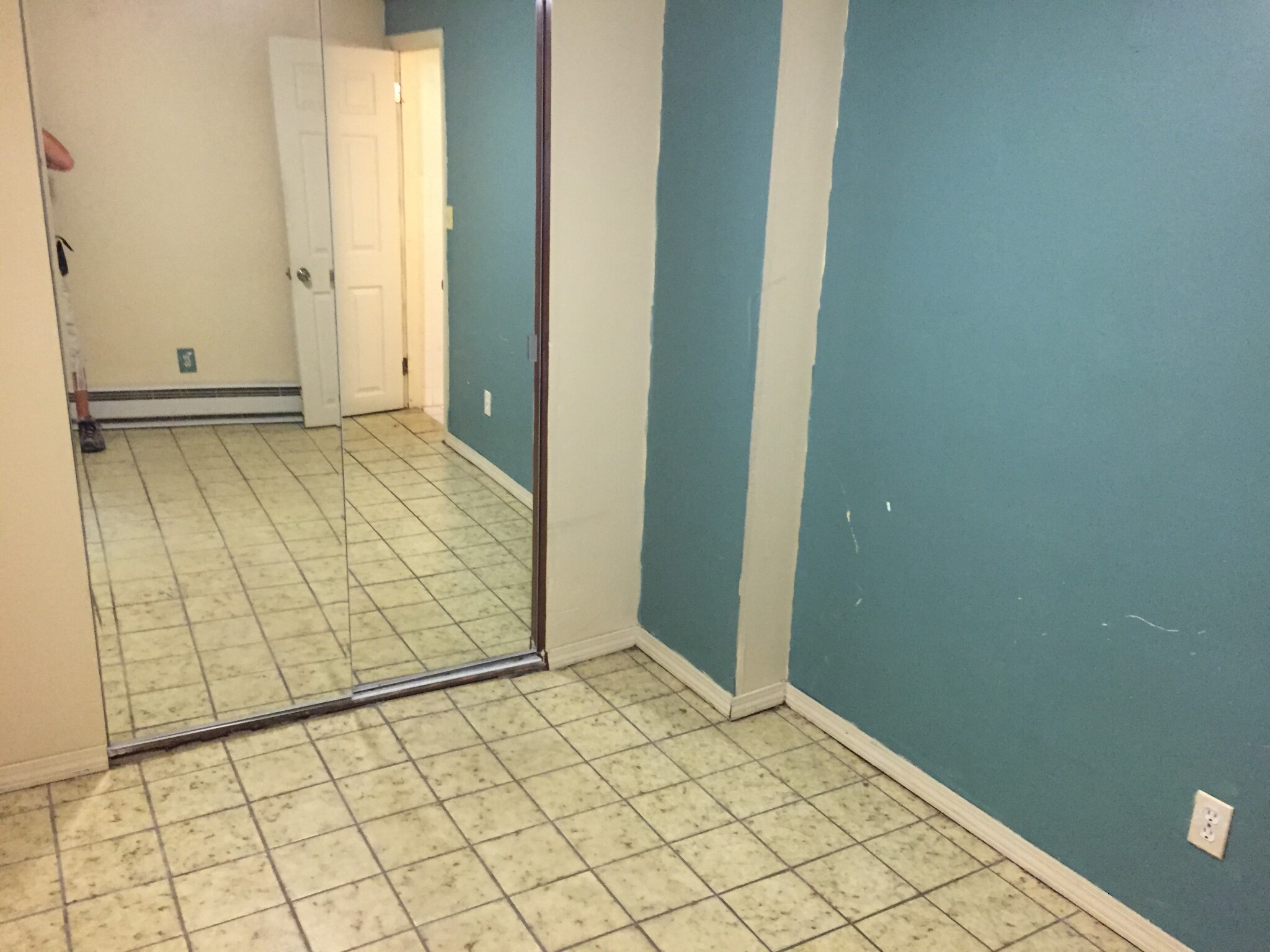 688 Parker St, Mission Hill