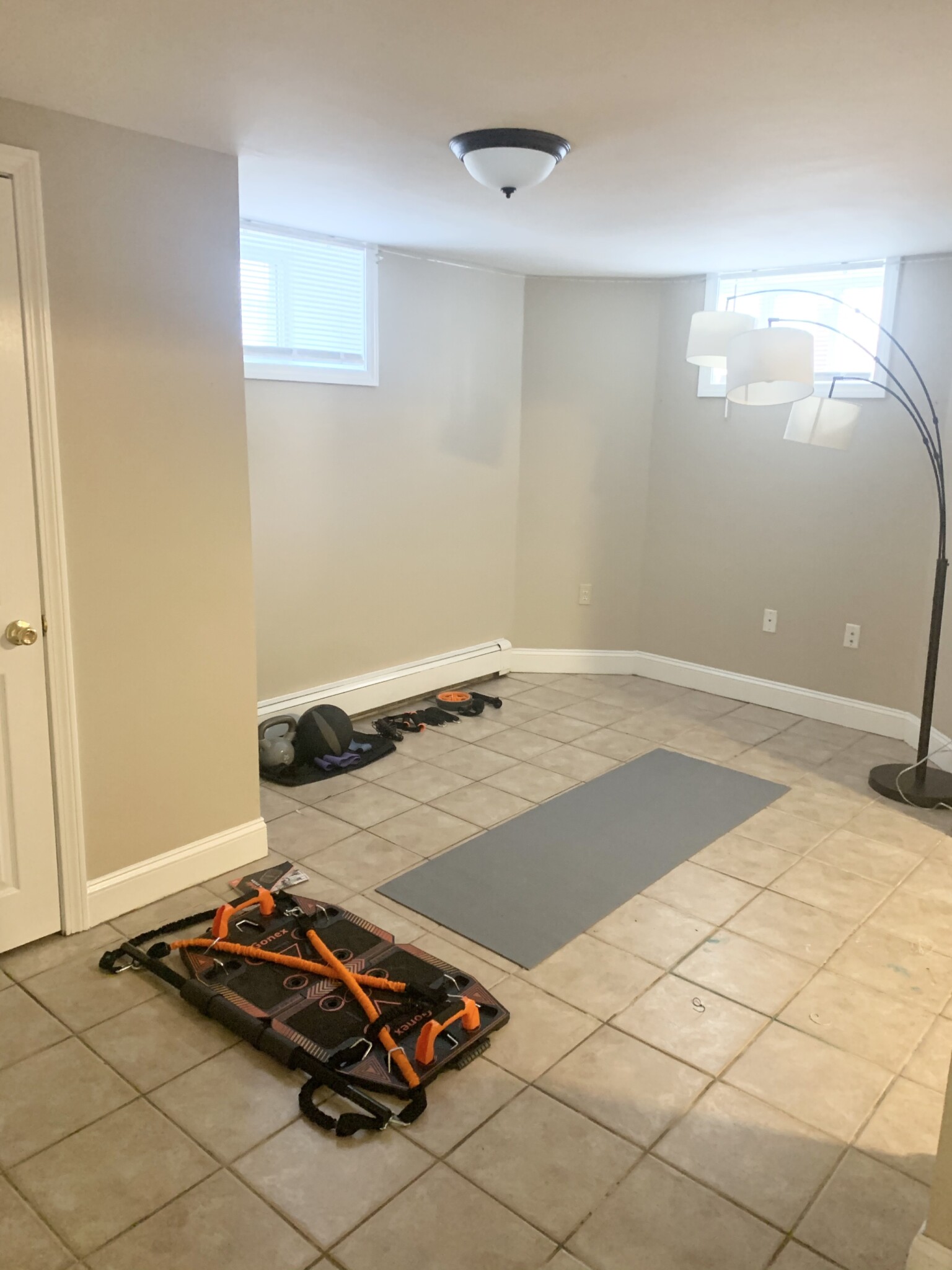 6 8 Sunset St, Mission Hill