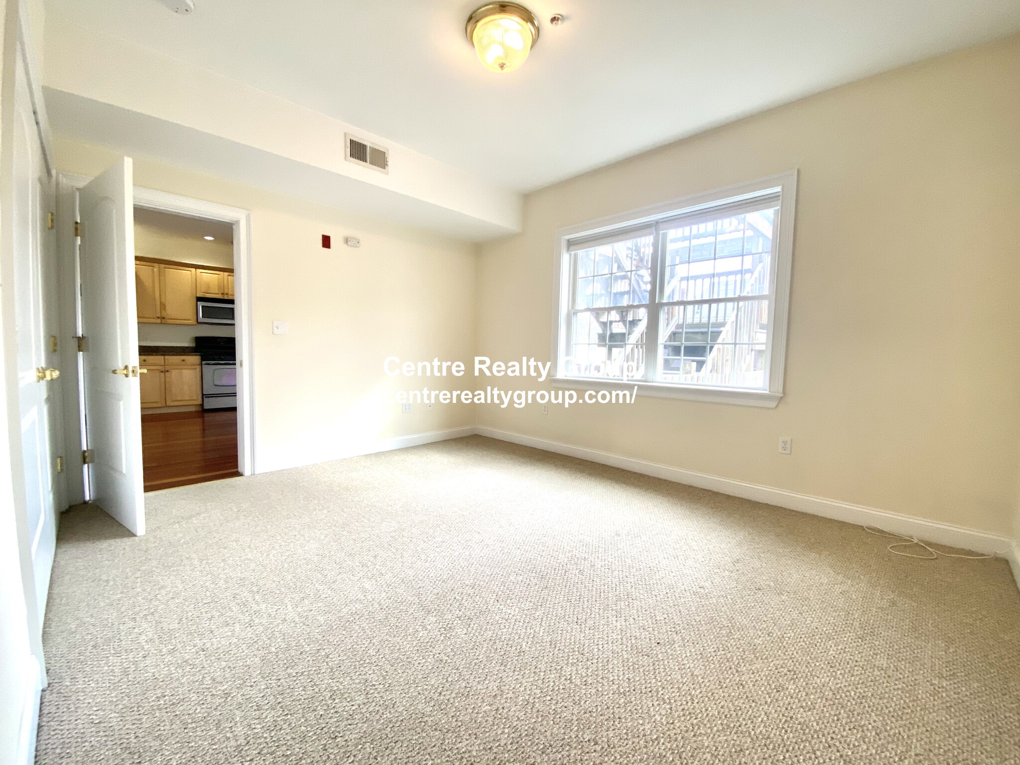 665 Bennington St, East Boston