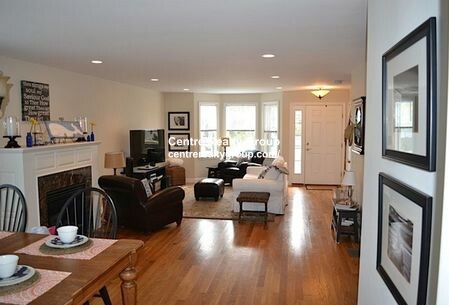 Photos of apartment on Summer St.,Watertown MA 02472