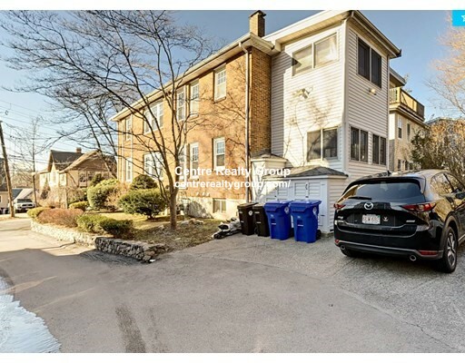 125 Westbourne Ter, Longwood