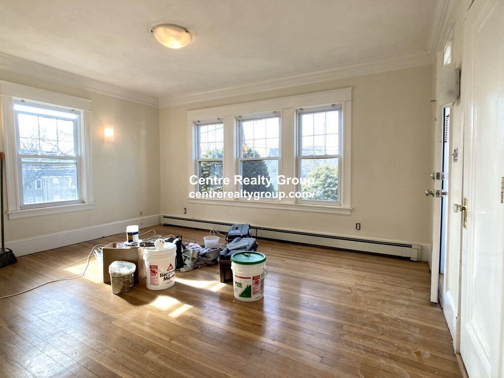 125 Westbourne Ter, Longwood