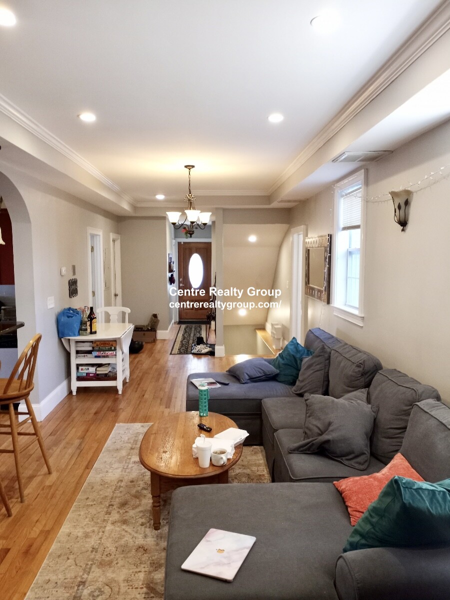 https://ygl-photos.s3.us-west-004.backblazeb2.com/3596W6051537d1e4a9.jpg
