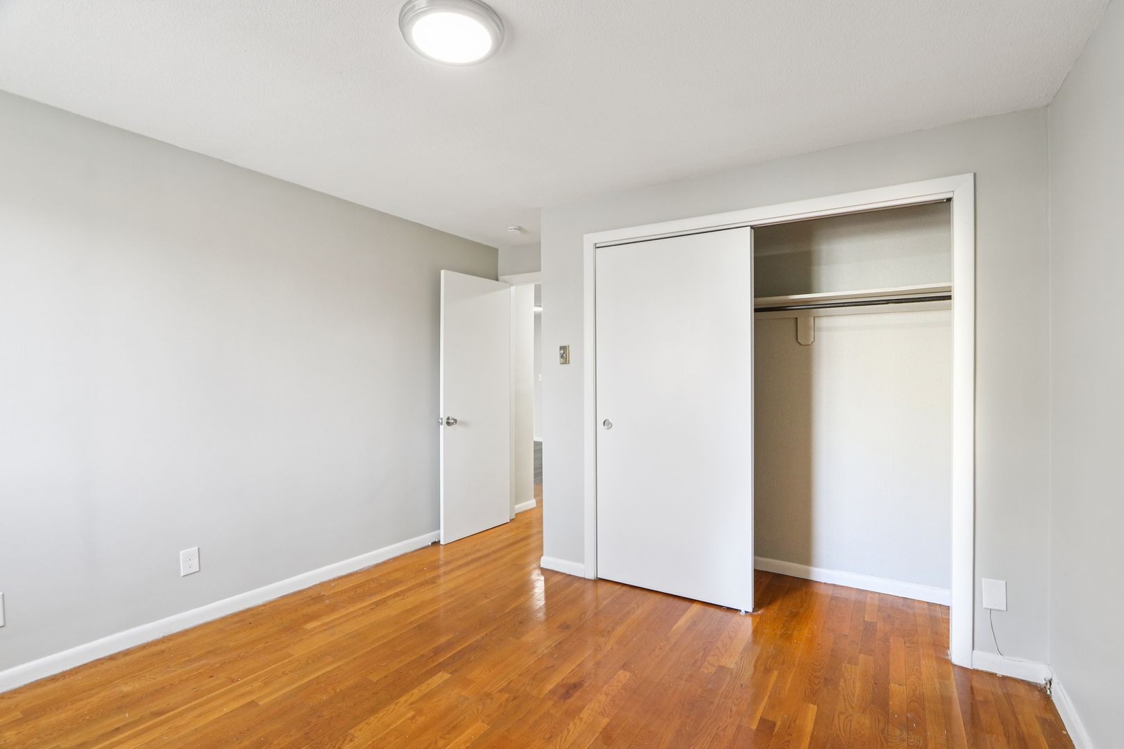 Photos of apartment on Norfolk St.,Boston MA 02126