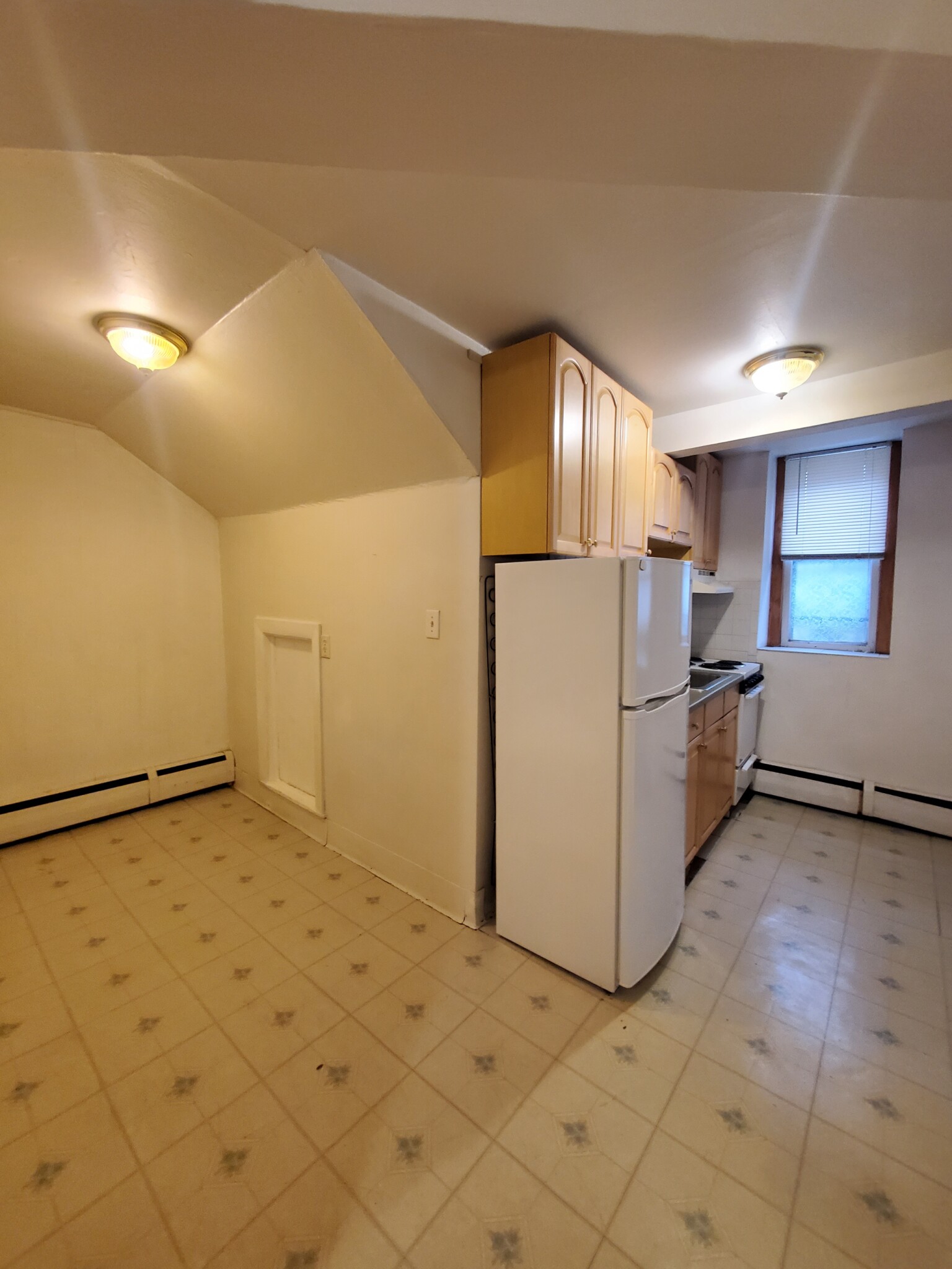 1 bed, 1 bath apartment for rent at 198 Saint Paul St Unit 1B, Brookline — photo 6 of 6