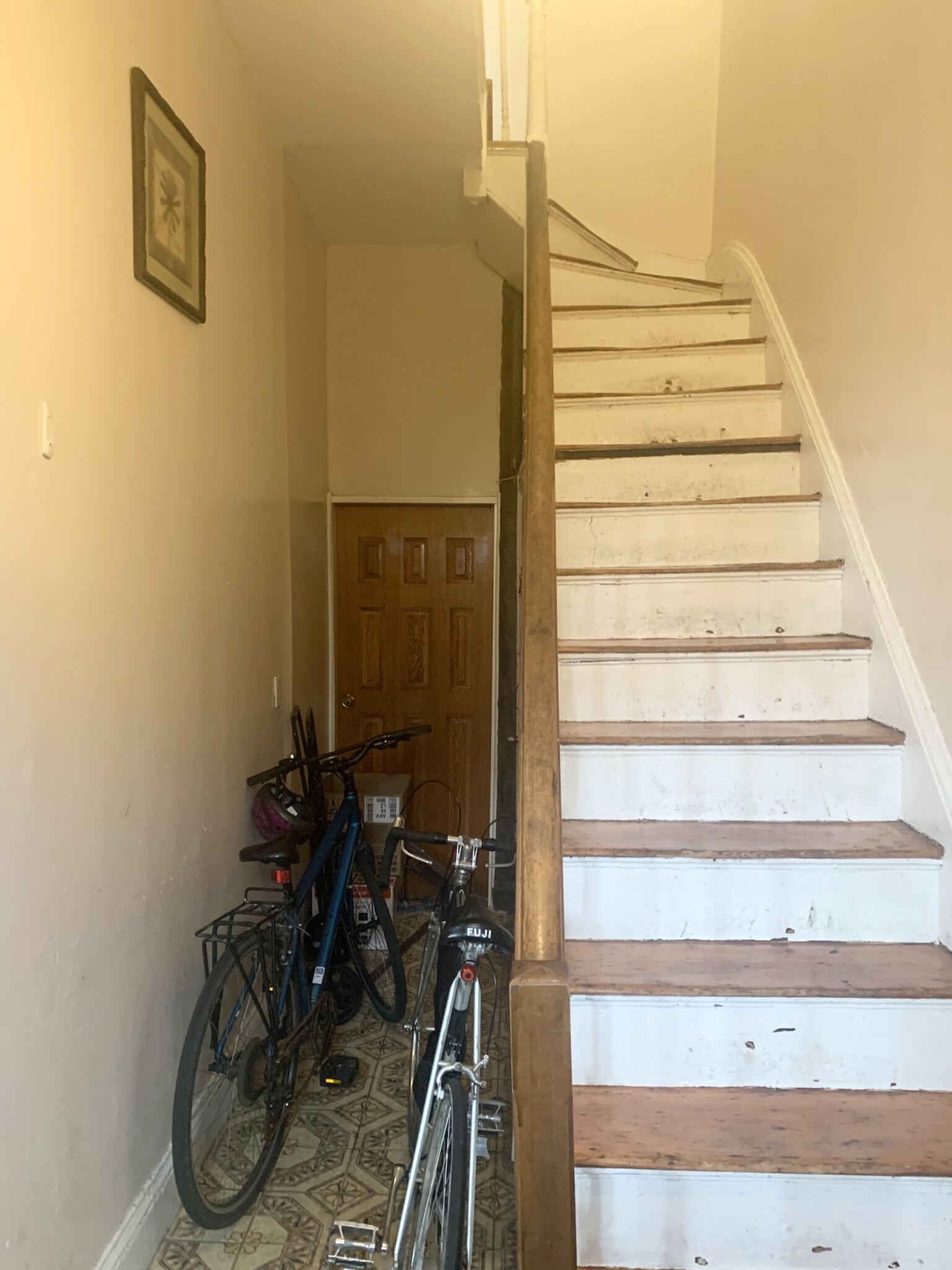 686 Parker St, Mission Hill