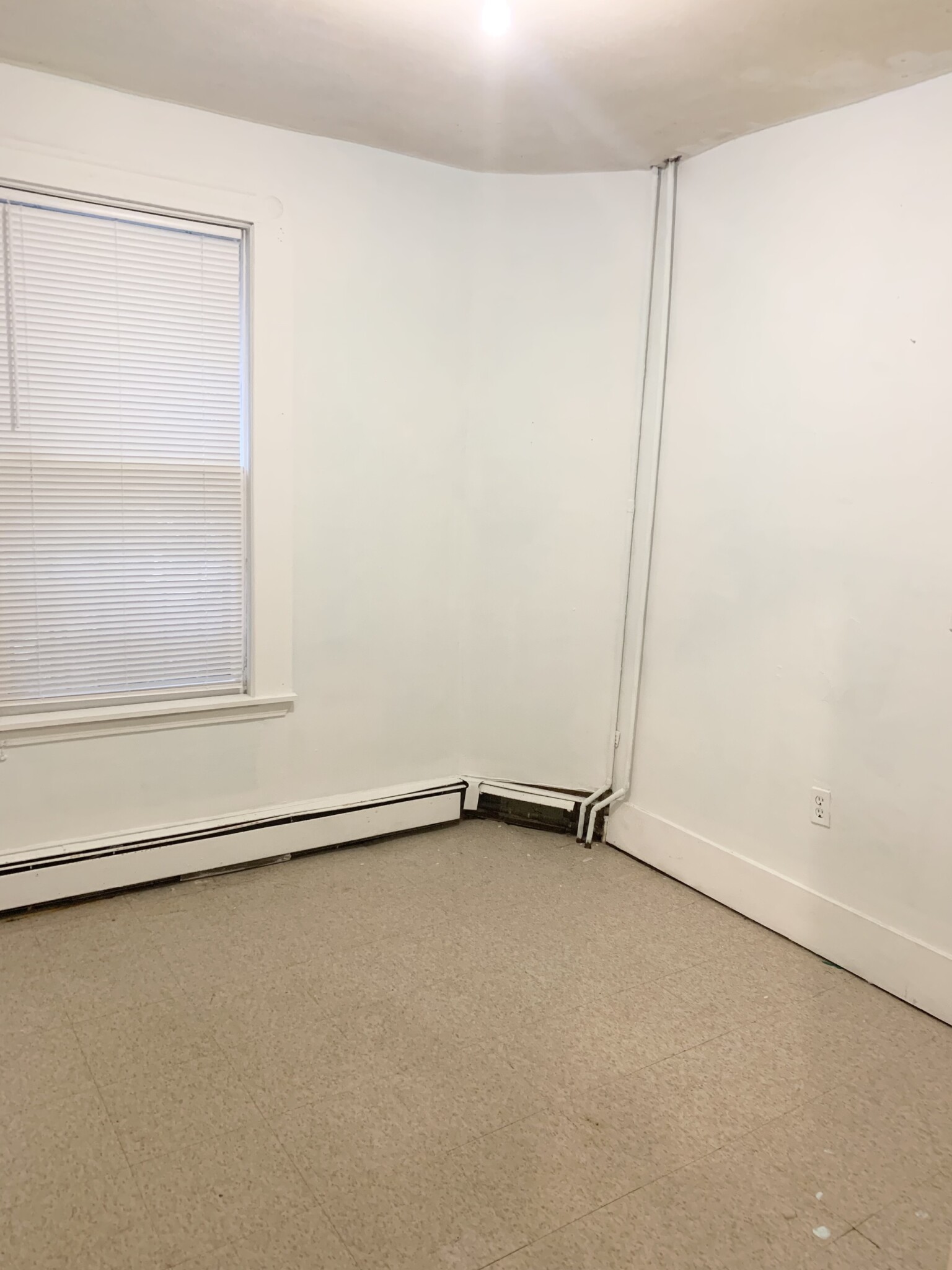 8 Parker Hill Ave, Mission Hill