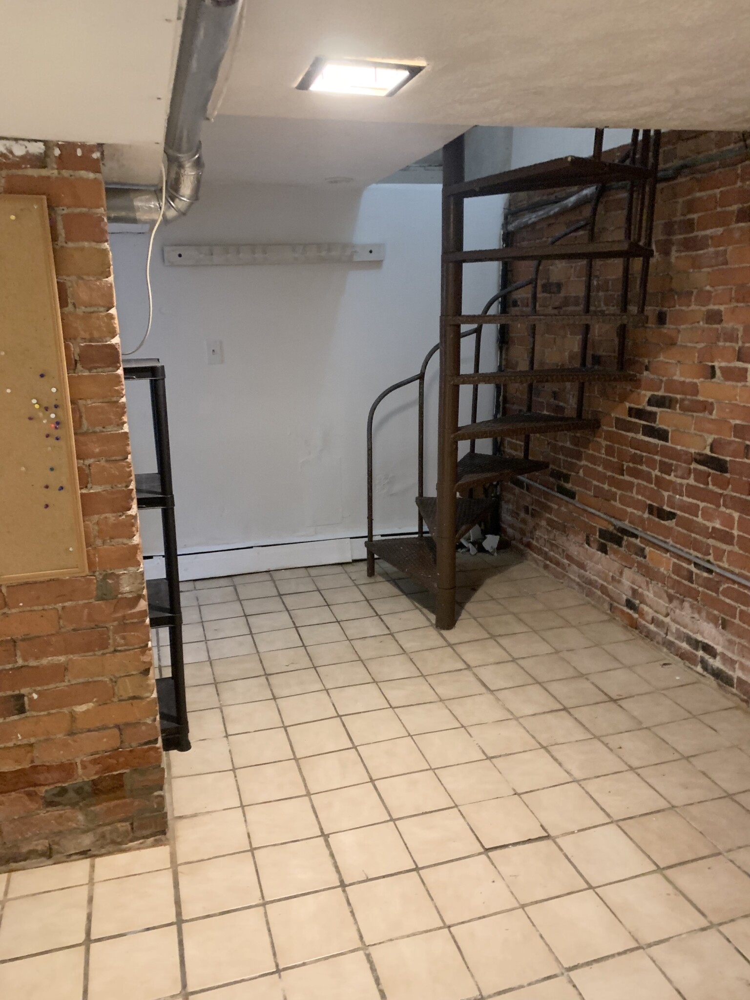 8 Parker Hill Ave, Mission Hill