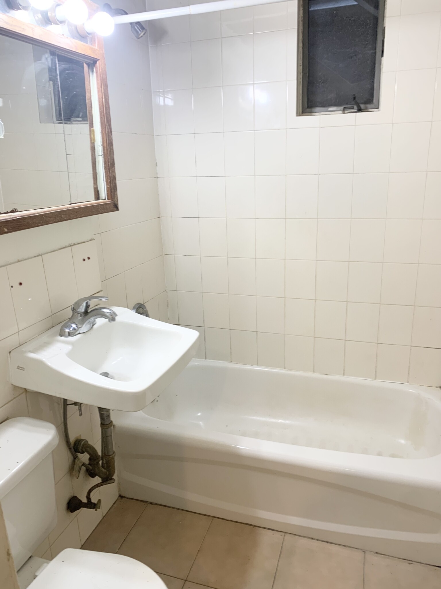 8 Parker Hill Ave, Mission Hill