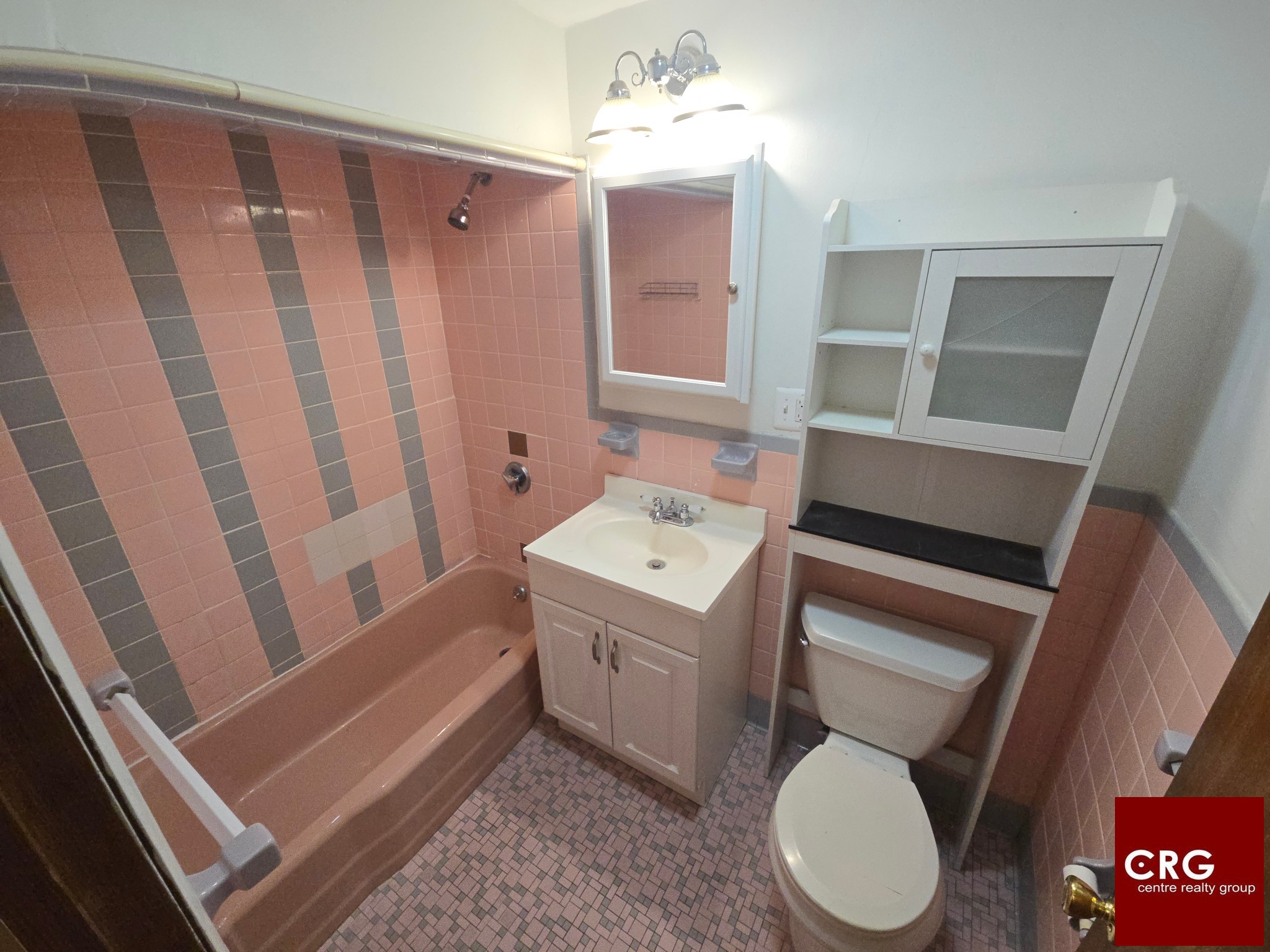 Photos of apartment on Saint Paul,Brookline MA 02466