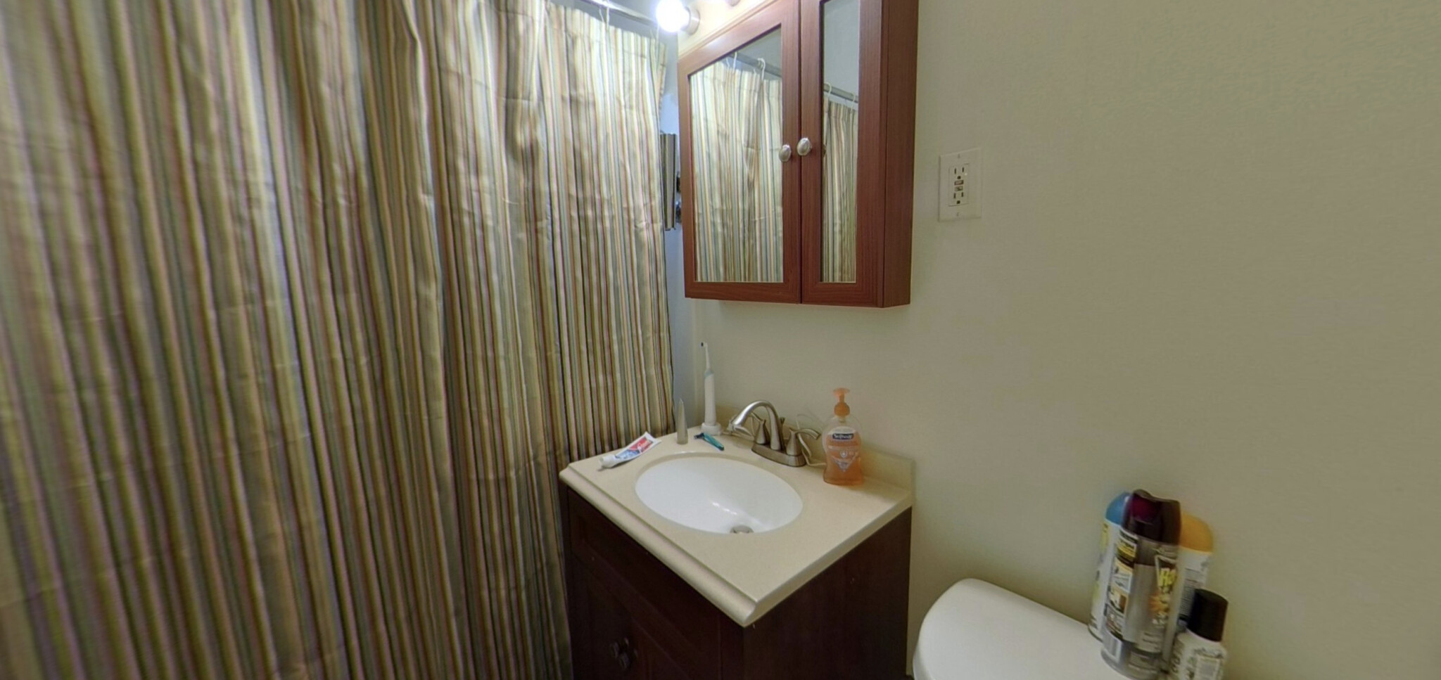 208 Winthrop Rd, Aspinwall Hill