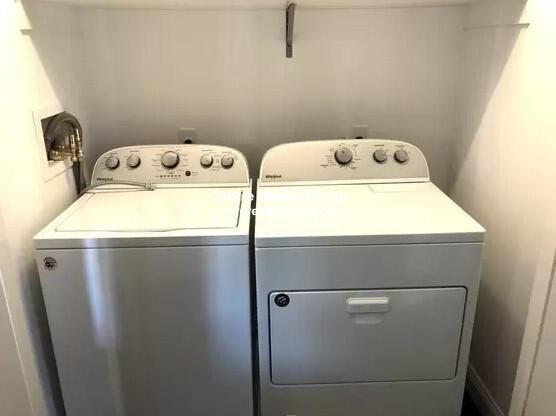 503 Main St, Watertown