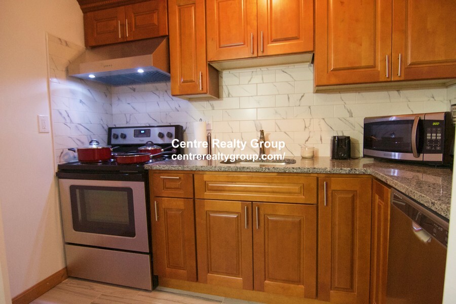 33 Jefferson St, Newton