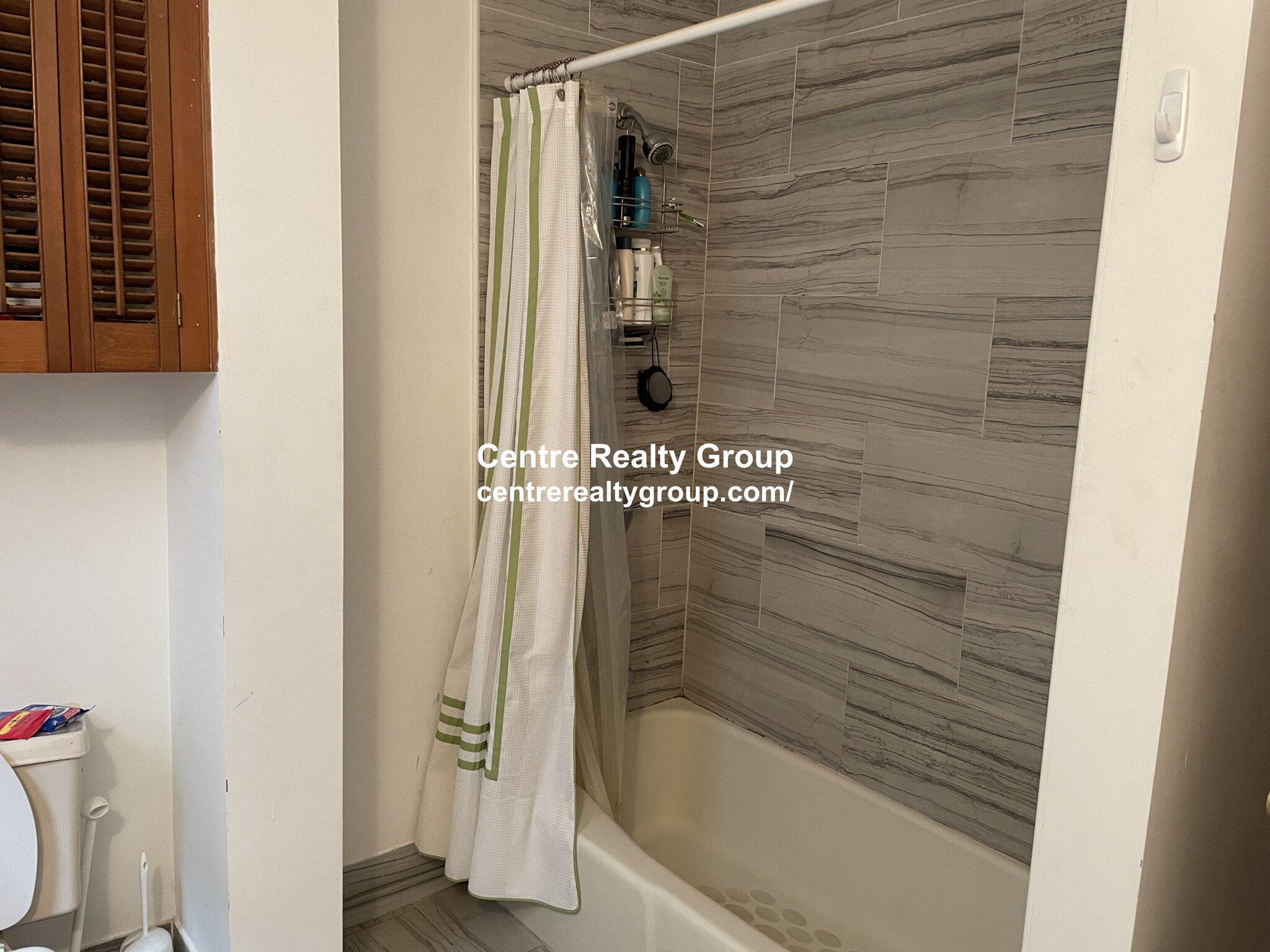 33 Jefferson St, Newton