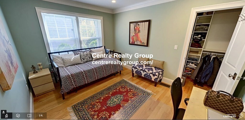 281 Walnut St, Brookline Village