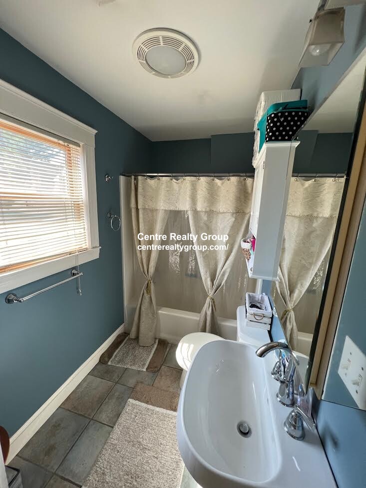 32 Richardson St, Newton