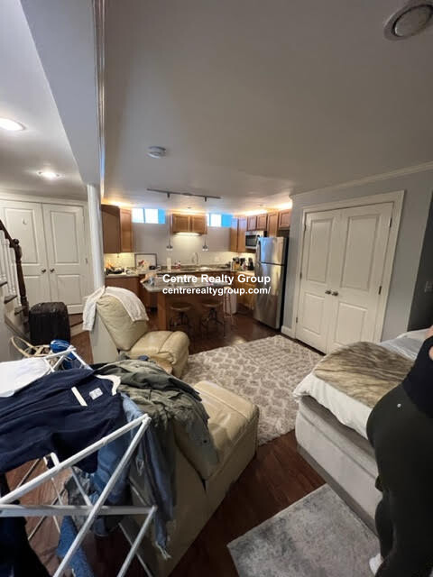 3 K St Pl, South Boston