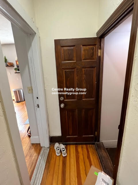 3 K St Pl, South Boston