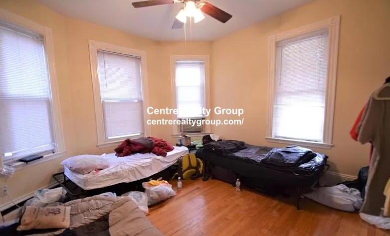 36 Cherokee St, Mission Hill