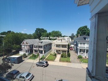 35 Atkins St, Brighton