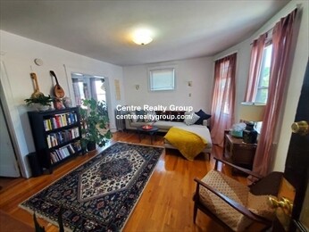 35 Atkins St, Brighton