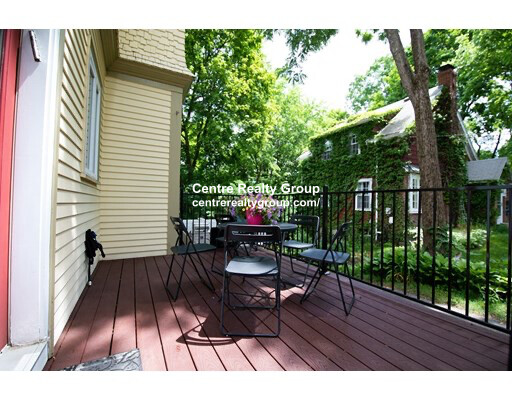 72 Ripley St, Newton
