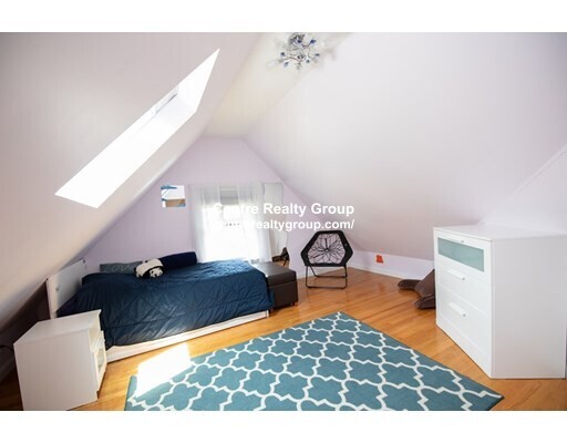 72 Ripley St, Newton