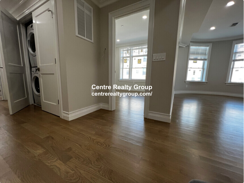 14 Mount Hood Rd, Brighton