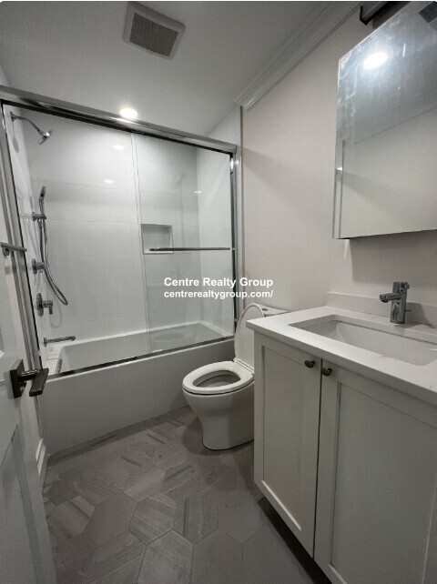 14 Mount Hood Rd, Brighton