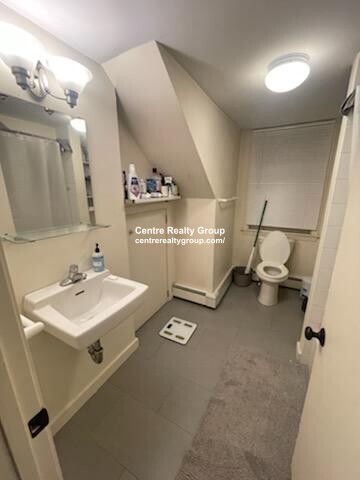 1024 Chestnut St, Newton Upper Falls