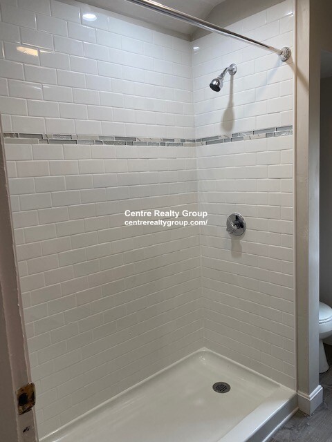 66 R Foster St, Brighton